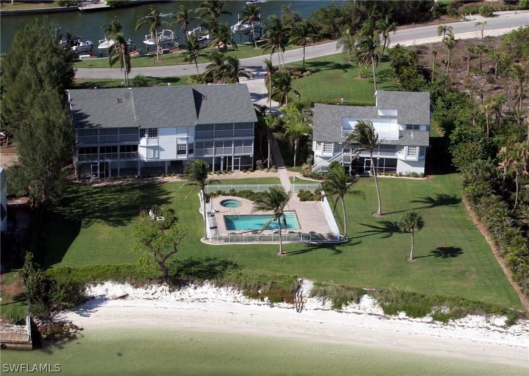 800 Sextant Dr. #2, Sanibel, FL 33957