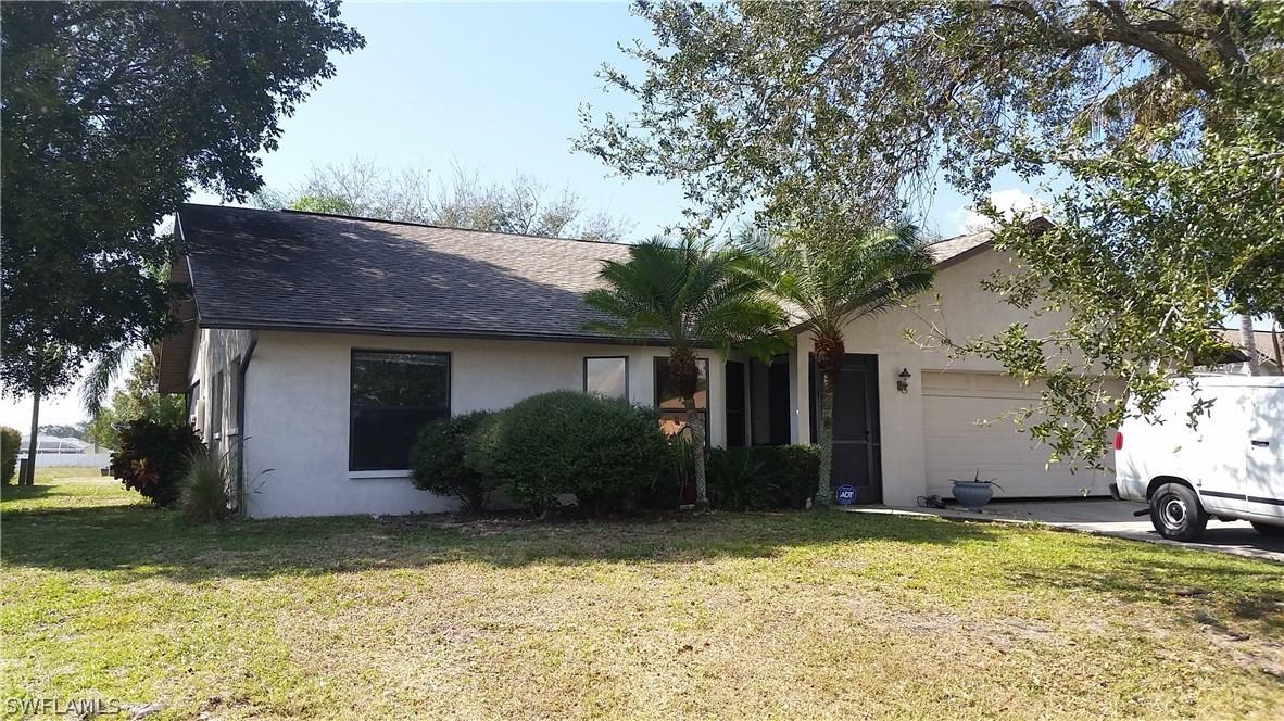 24 NE 9th Ct., Cape Coral, FL 33909