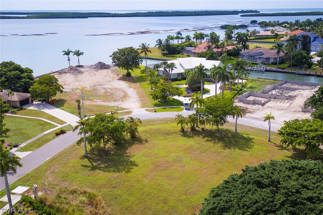 1060 Caxambas Dr., Marco Island, FL 34145