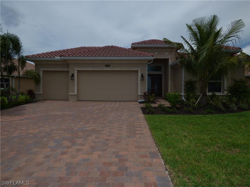 9425 Lagomar Ct., Naples, FL 34114