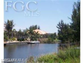 1221 SW 37th St., Cape Coral, FL 33914