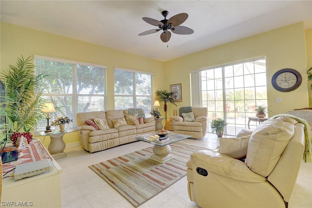 2520 SW 20th Ave., Cape Coral, FL 33914