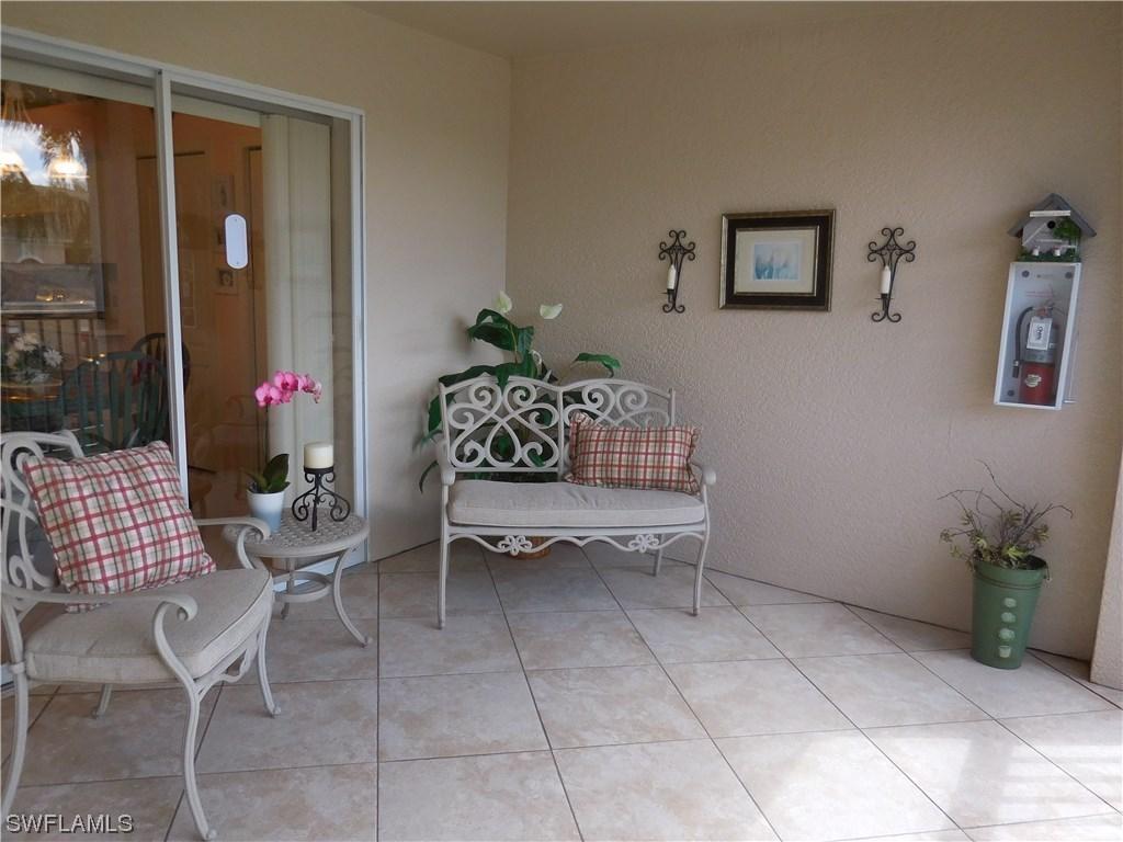 8375 Heritage Links Ct. #1822, Naples, FL 34112