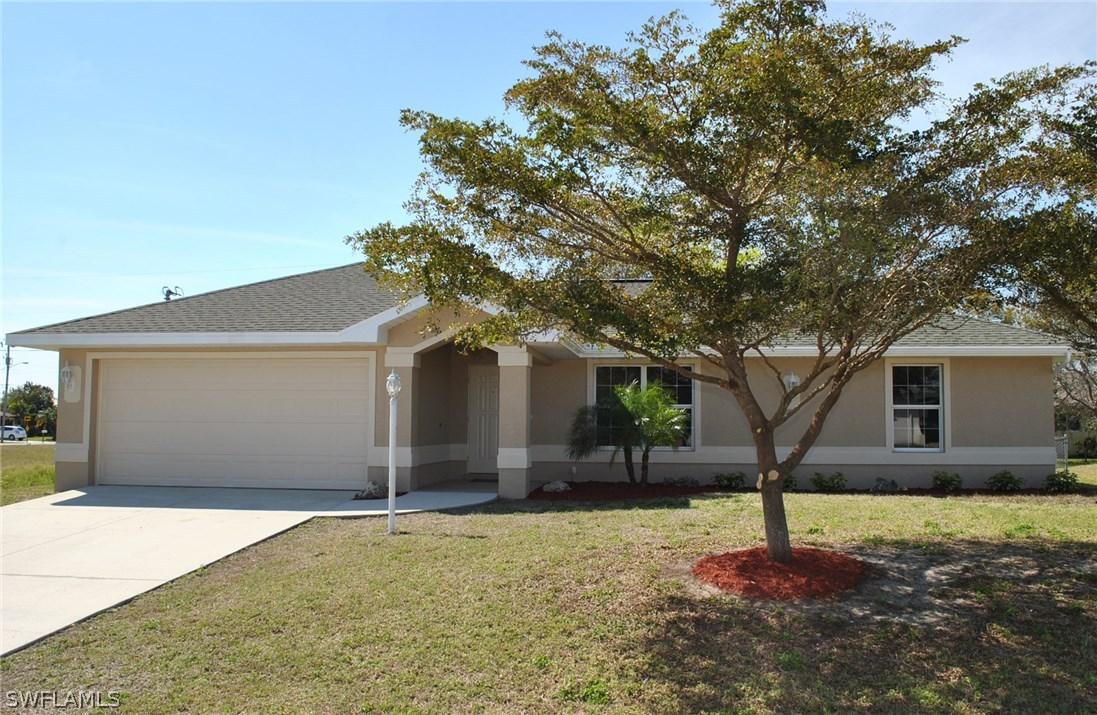 134 SE 2nd Pl., Cape Coral, FL 33990