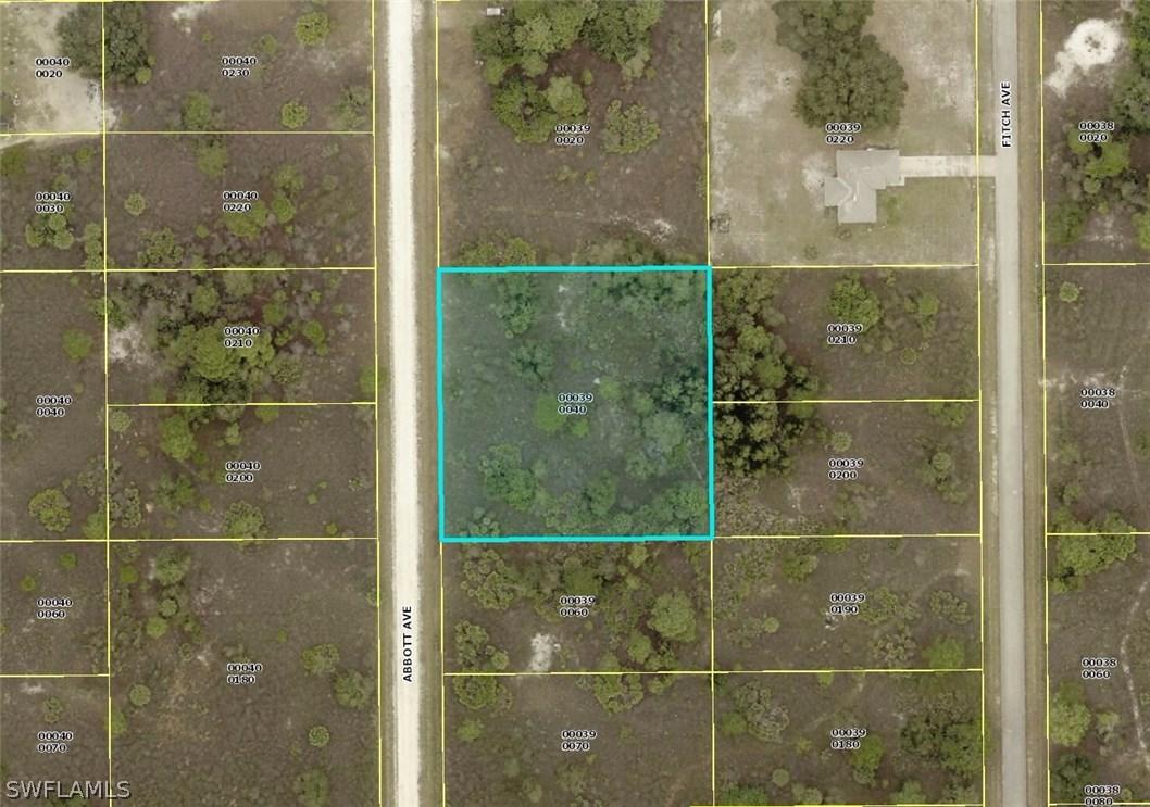 1916 Abbott Ave., Lehigh Acres, FL 33972