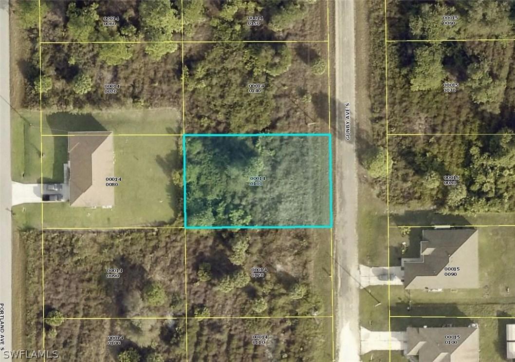 928 Gunby Ave., Lehigh Acres, FL 33974