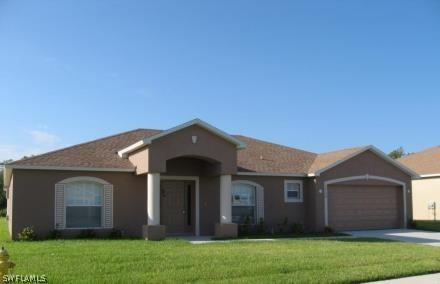 15100 Hawks Shadow Dr., Fort Myers, FL 33905