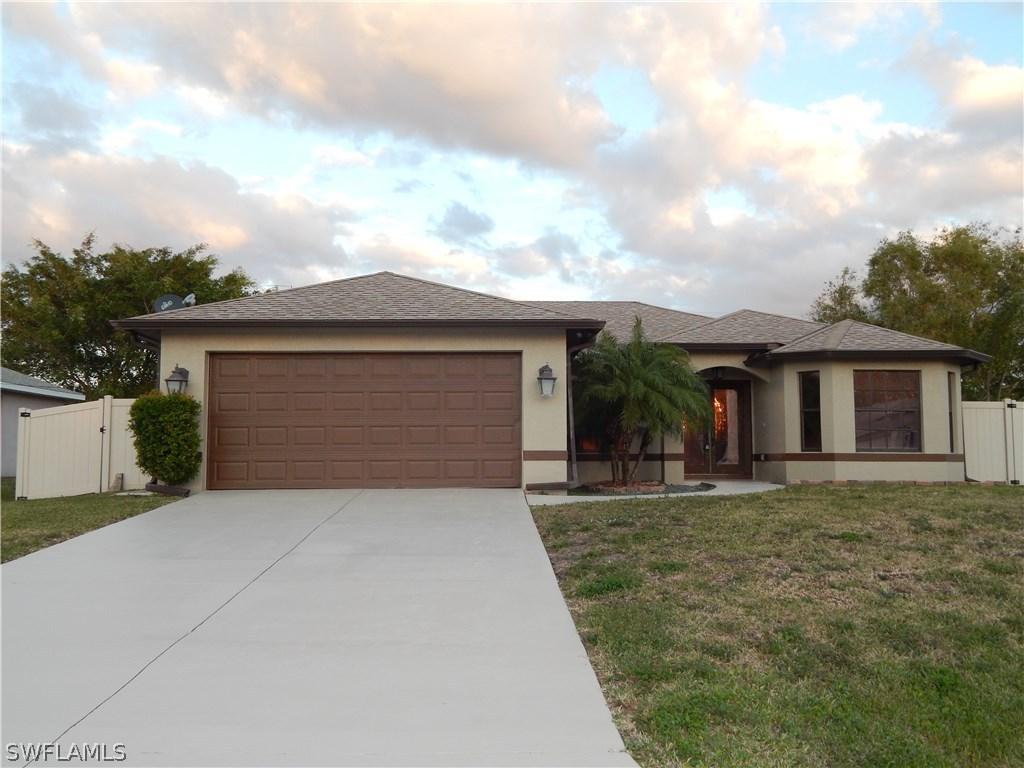 2911 SW 2nd Pl., Cape Coral, FL 33914