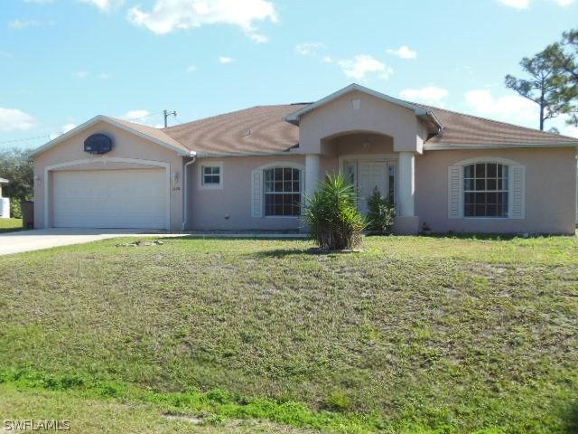 1120 Mckinley Ave., Lehigh Acres, FL 33972
