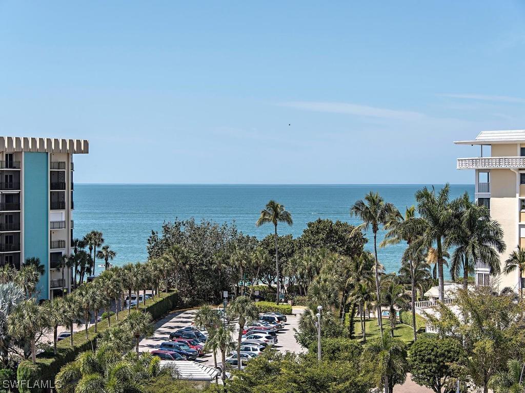 3410 Gulf Shore Blvd. #705, Naples, FL 34103