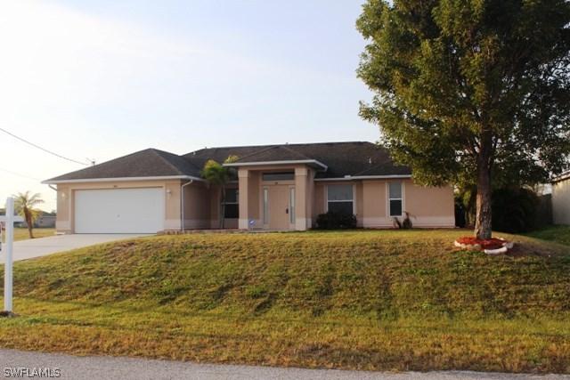 414 NW 10th Ter., Cape Coral, FL 33993