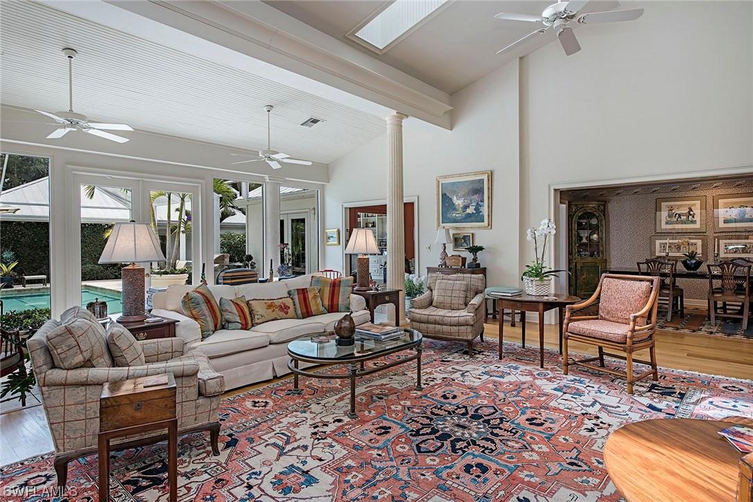 506 S Golf Dr., Naples, FL 34102