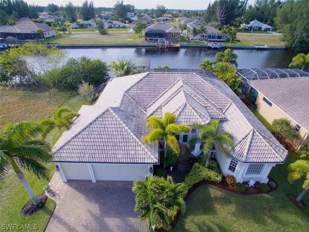 3718 SW 2nd St., Cape Coral, FL 33991
