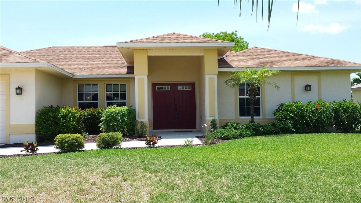 16 SE 21st Ave., Cape Coral, FL 33990