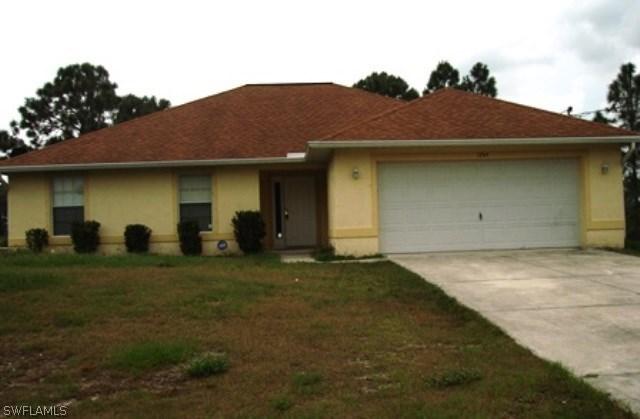 1264 Bowles Ave., Fort Myers, FL 33913