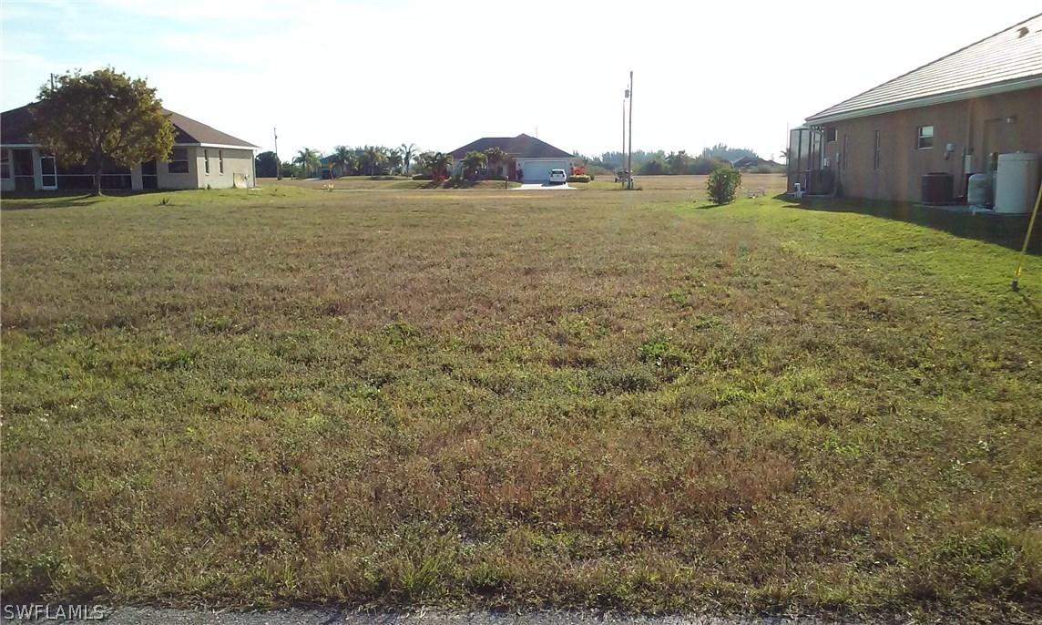 1037 NW 36th Ave., Cape Coral, FL 33993