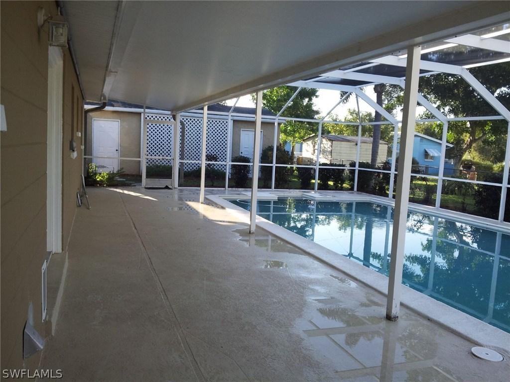 409 E Penn Rd., Lehigh Acres, FL 33936