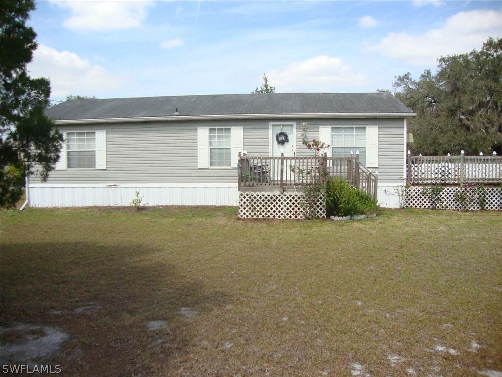 1088 Riverview Dr., Moore Haven, FL 33471