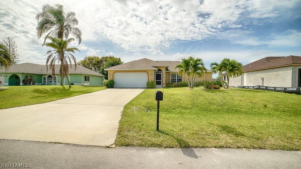 532 SE 2nd Ter., Cape Coral, FL 33990