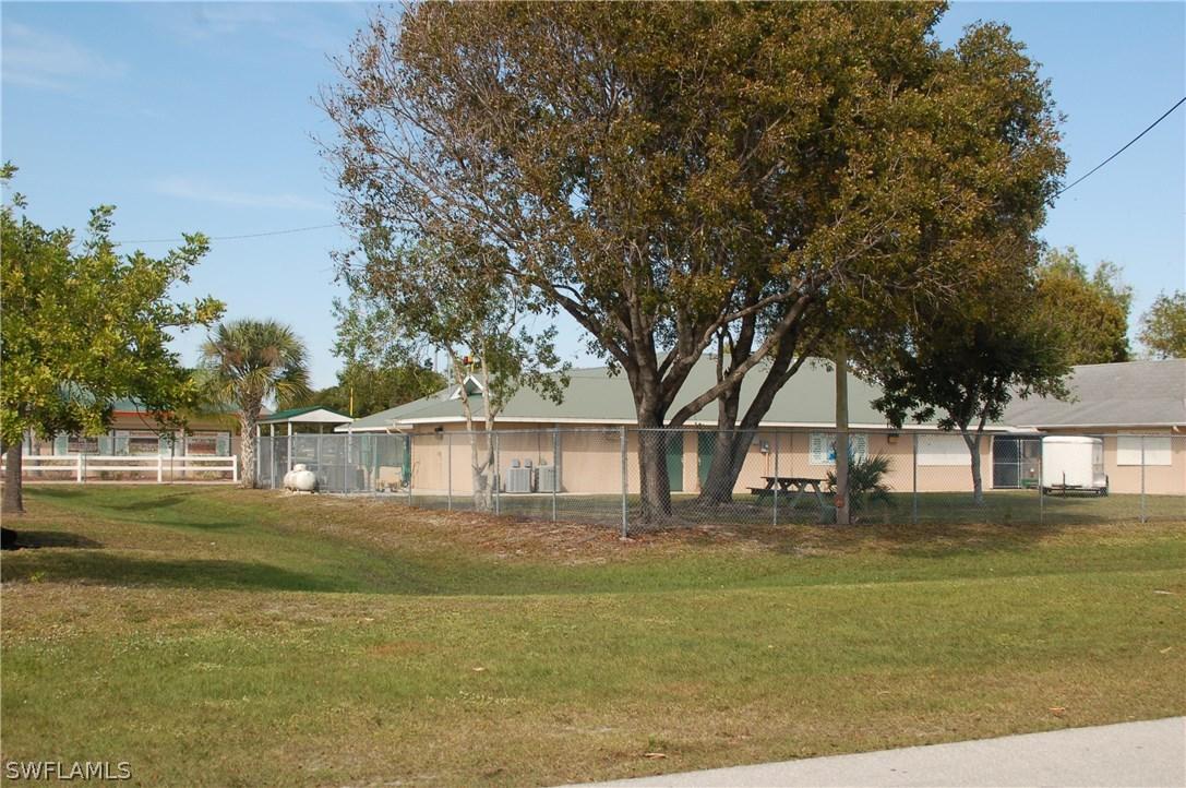 1610 SW 27th St., Cape Coral, FL 33914