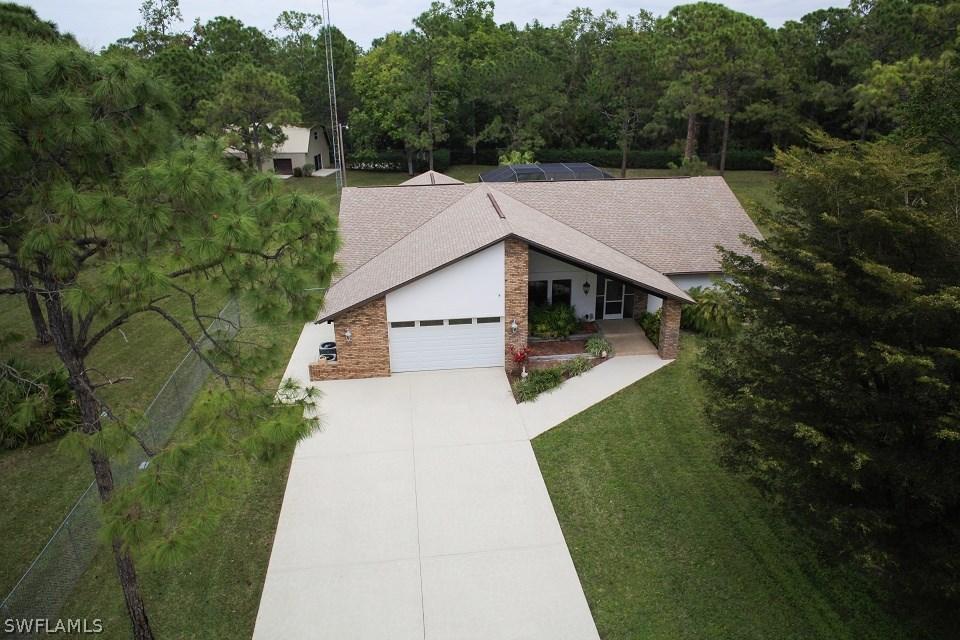 12590 Country Eagle Ln., Cape Coral, FL 33909