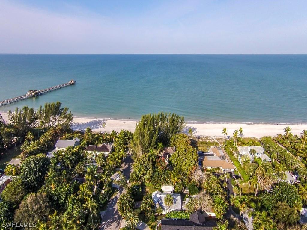 35 11th Ave., Naples, FL 34102