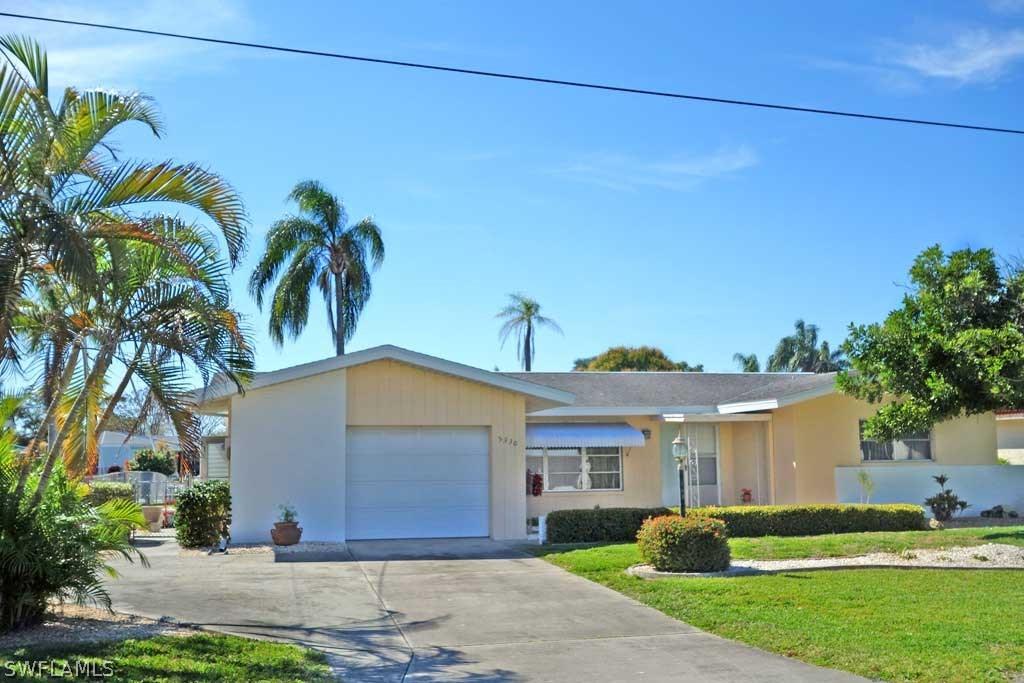 5330 Cobalt Ct., Cape Coral, FL 33904