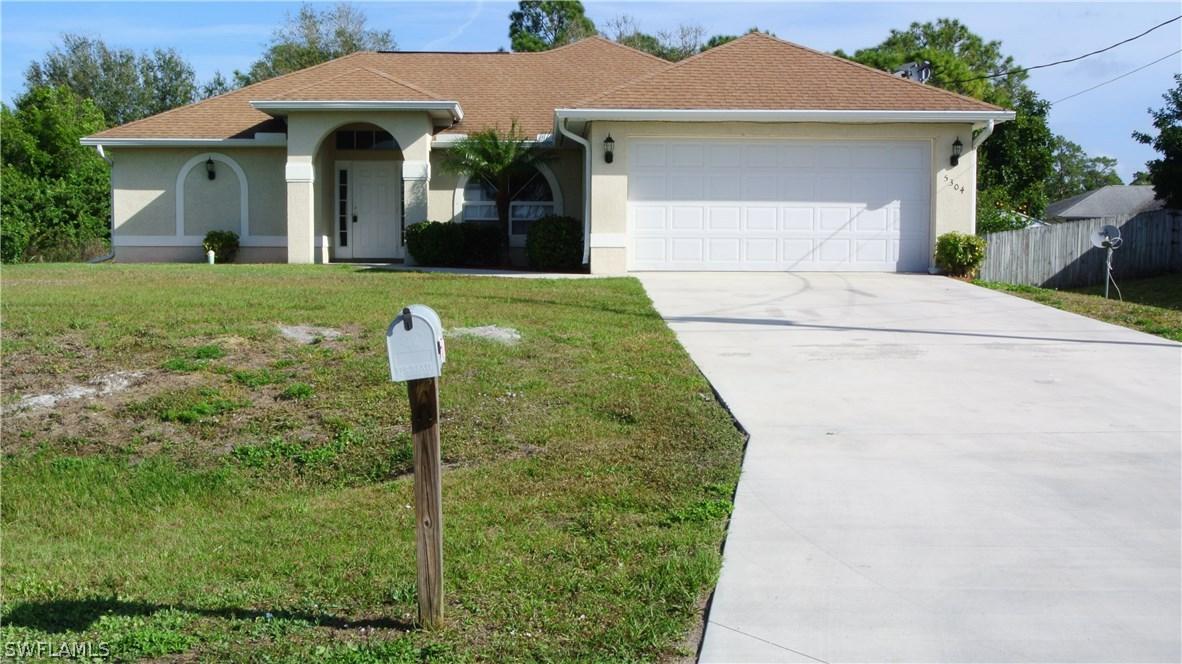 5304 Billings St., Lehigh Acres, FL 33971