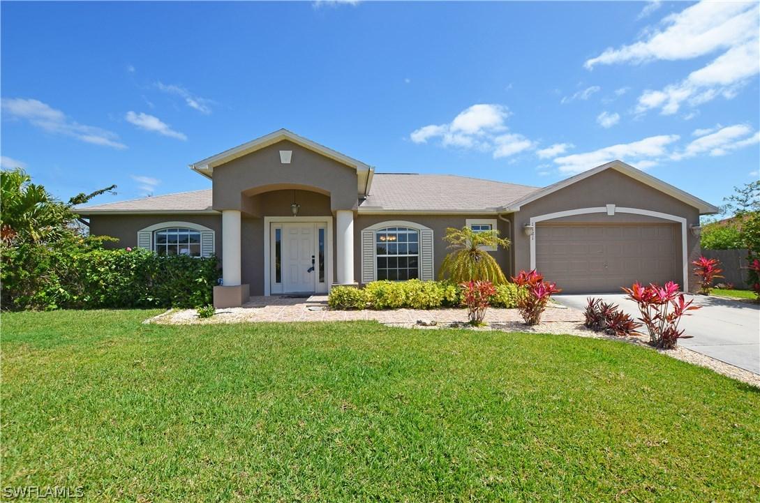 1221 NW 12th Pl., Cape Coral, FL 33993
