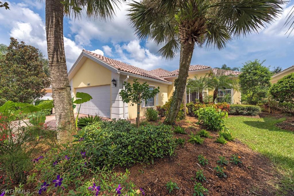 28049 Eagle Ray Ct., Bonita Springs, FL 34135
