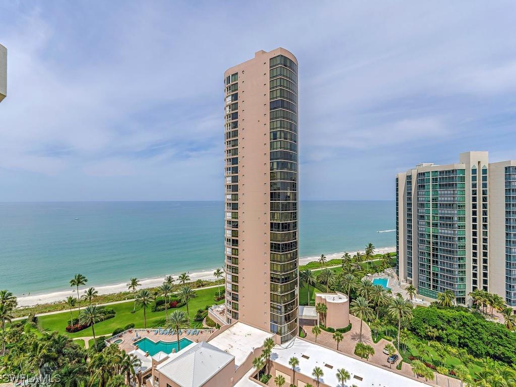 4551 Gulf Shore Blvd. #1800, Naples, FL 34103