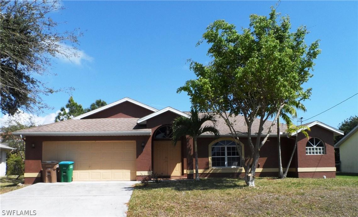 5219 SW 16th Pl., Cape Coral, FL 33914