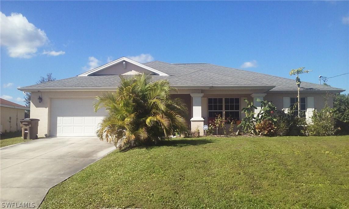 750 Hargrove Ave., Lehigh Acres, FL 33974