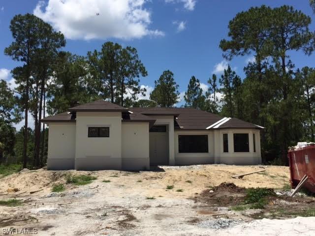 1690 47th Ave., Naples, FL 34120