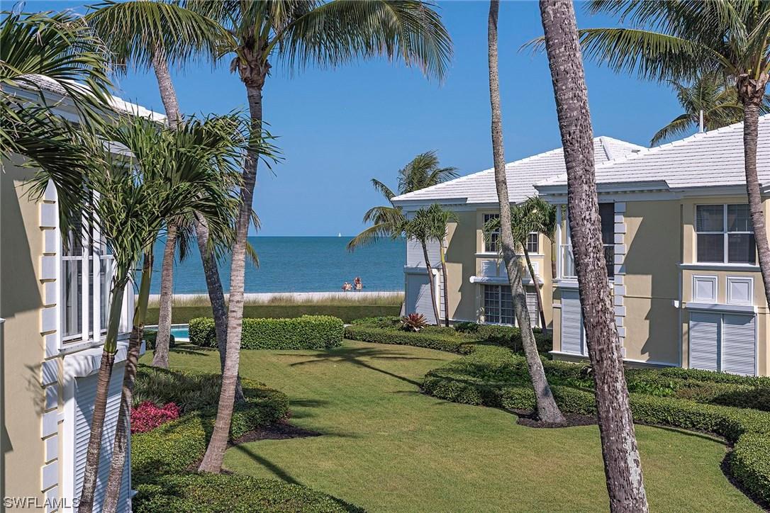 2601 Gulf Shore Blvd. #18, Naples, FL 34103