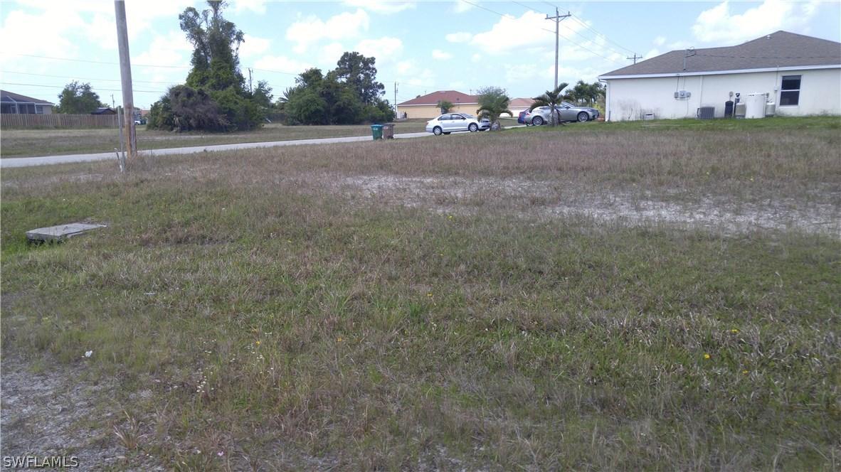 615 NW 1st Ln., Cape Coral, FL 33993