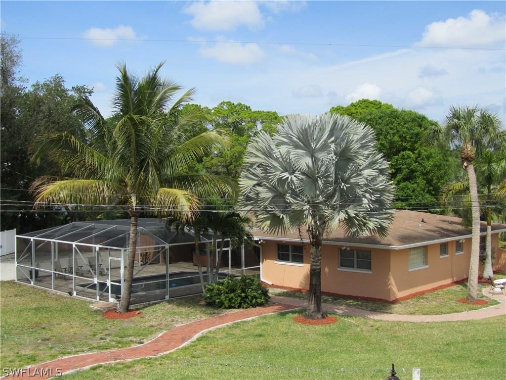 1342 Plumosa Dr., Fort Myers, FL 33901