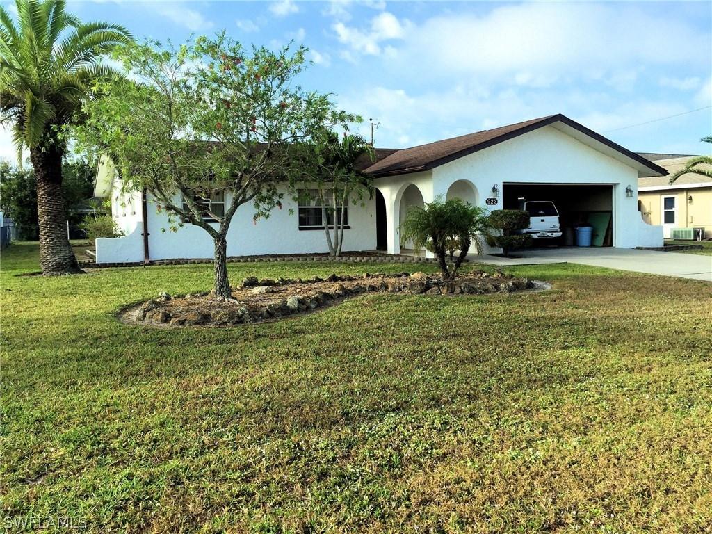 922 SE 27th St., Cape Coral, FL 33904