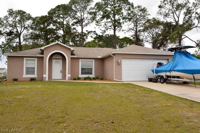 1703 Unice Ave., Lehigh Acres, FL 33971