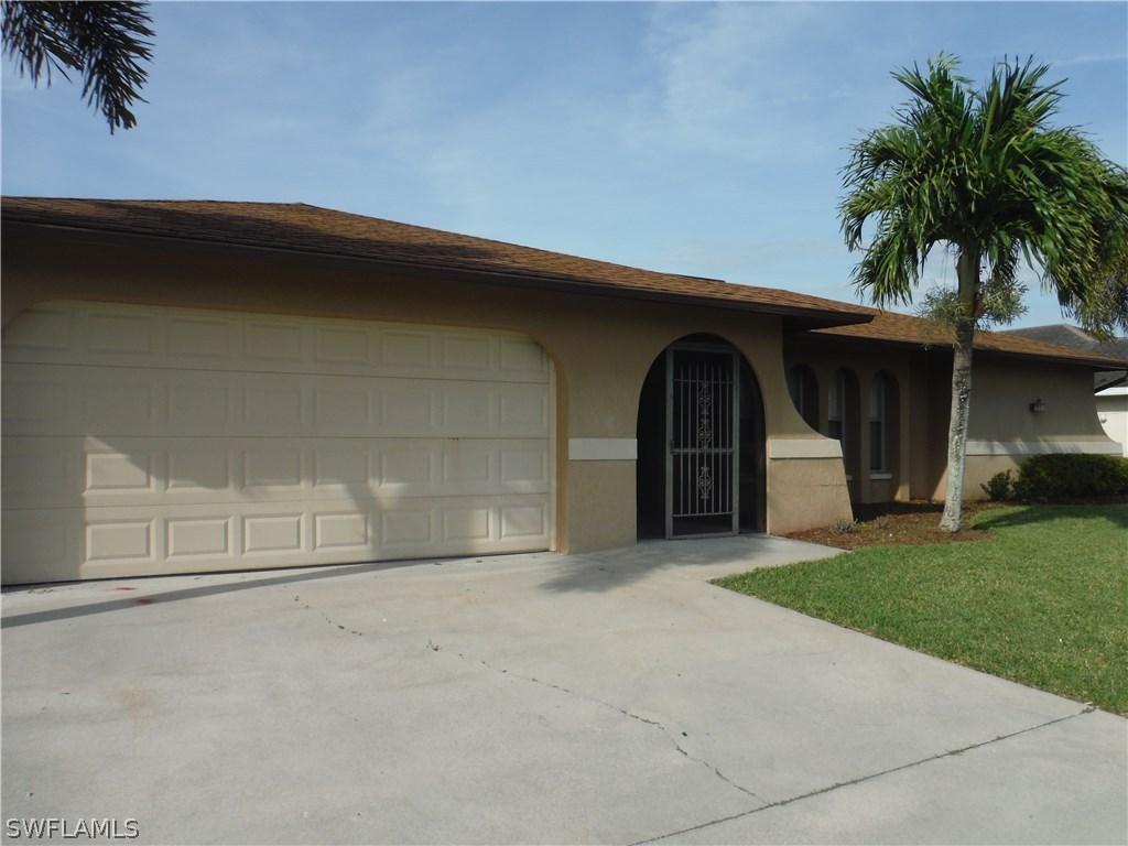 613 SE 23rd Ter., Cape Coral, FL 33990