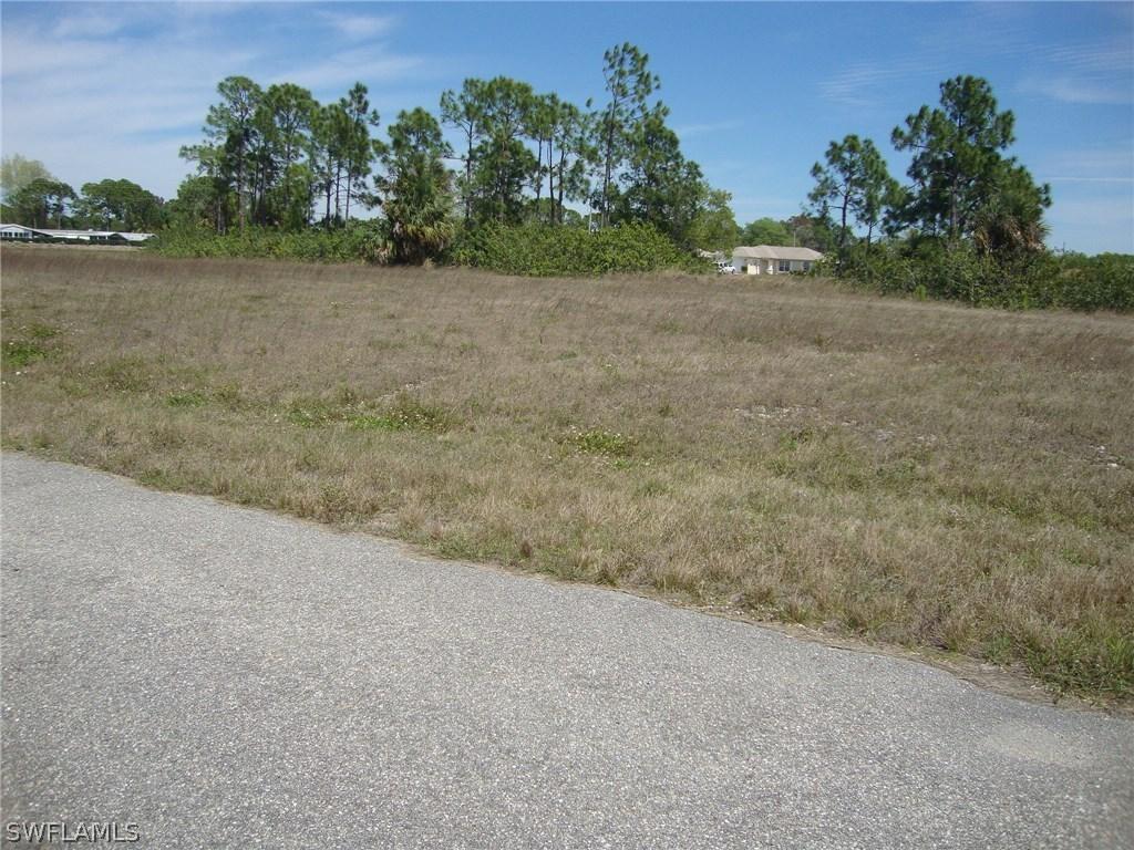 4409 NE 22nd Ave., Cape Coral, FL 33909