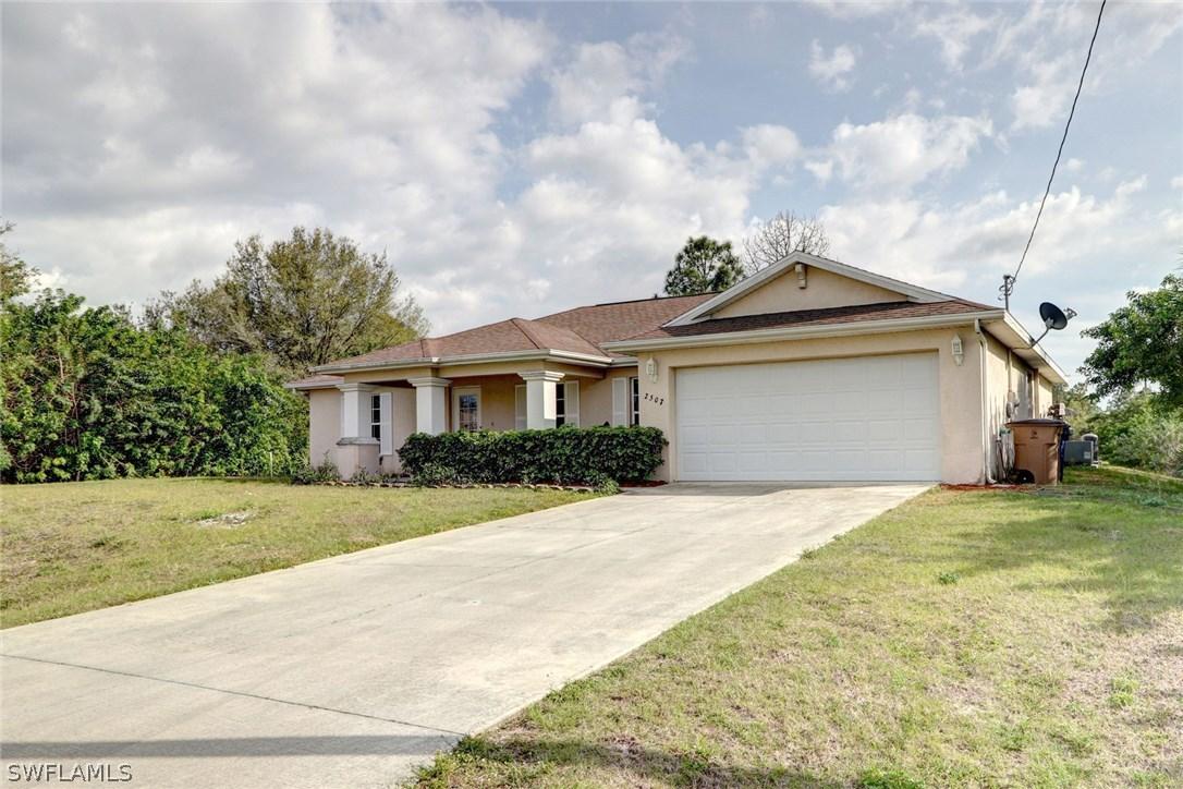 2507 41st St., Lehigh Acres, FL 33971