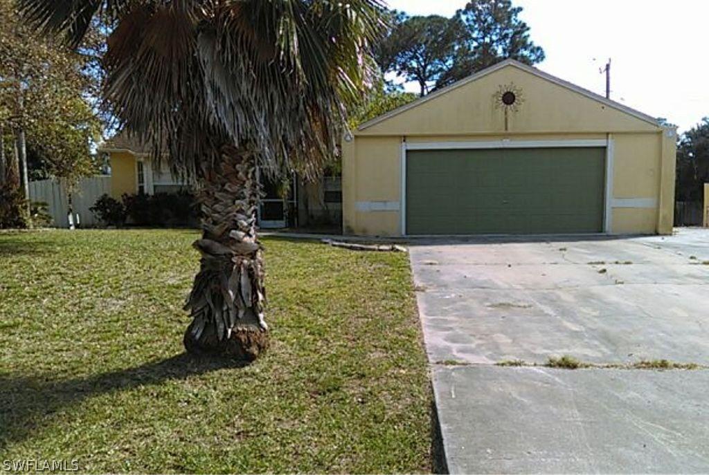 8172 Pennsylvania Blvd., Fort Myers, FL 33967