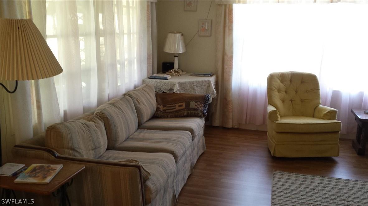 7321 Pinehurst Rd., Bokeelia, FL 33922