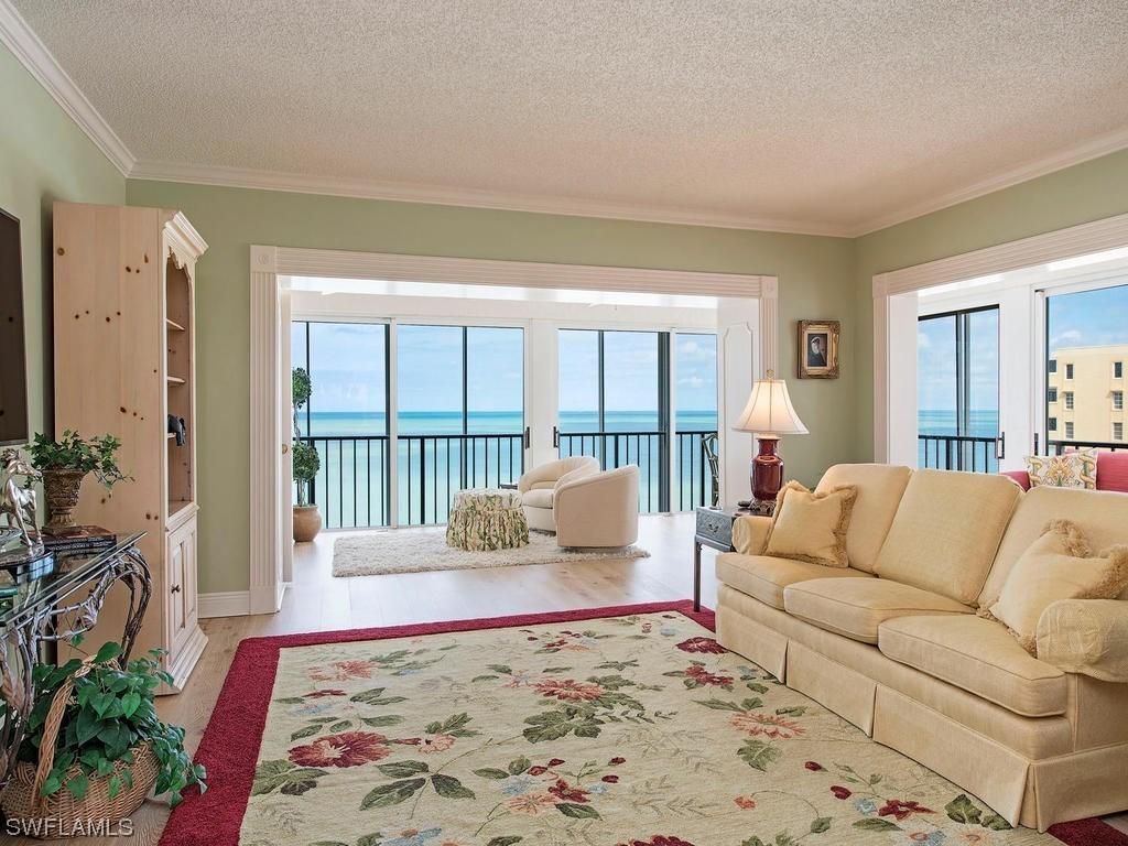 2777 Gulf Shore Blvd. #7N, Naples, FL 34103