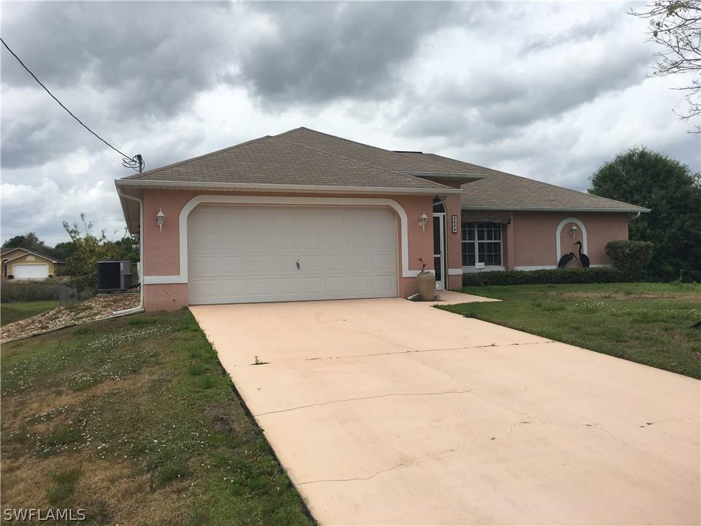 6029 Thrush Ave., Fort Myers, FL 33905