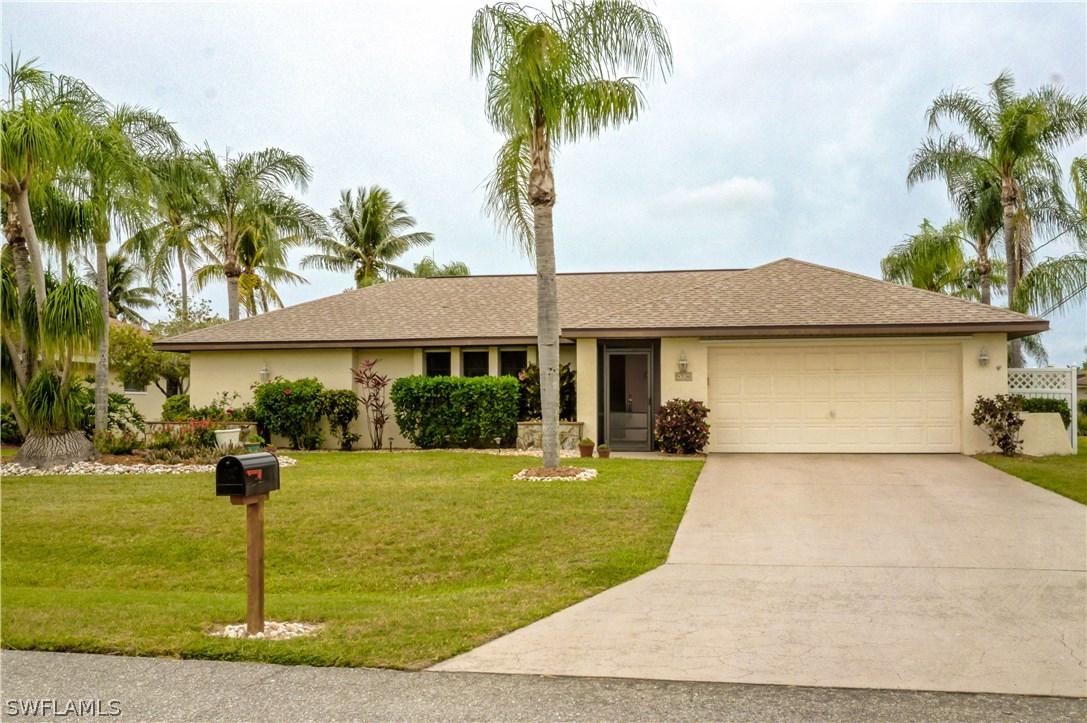 4936 SW 11th Pl., Cape Coral, FL 33914