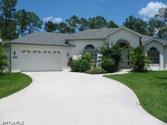 606 Lincoln Ave., Lehigh Acres, FL 33972