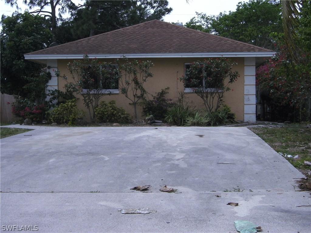 26590/592 Bridgeport Ln., Bonita Springs, FL 34135