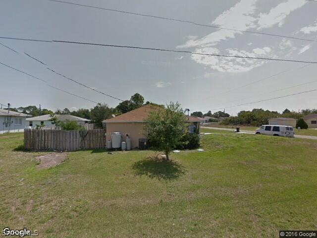 141 Gordon Ave., Lehigh Acres, FL 33973